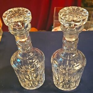 Beautiful Crystal Etched Glass Decanter Set